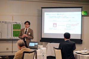 広報　柳田副委員長