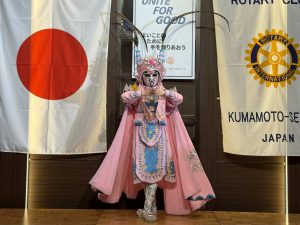 変面ショー 盧 麗娜会員